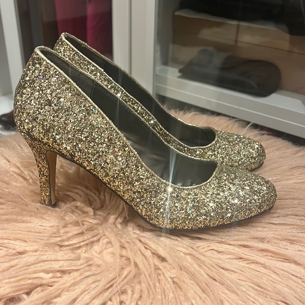 Fun Glitter Pumps